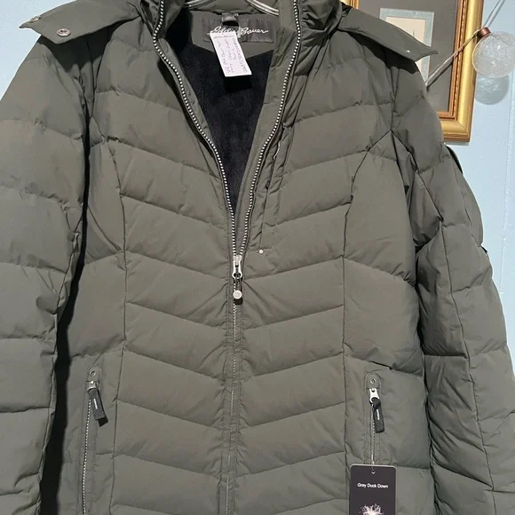 Eddie Bauer Green Fur-Trimmed Hooded Jacket - Picture 3 of 10